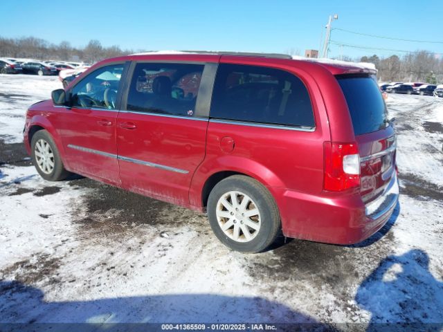2016 CHRYSLER TOWN & COUNTRY 2C4RC1BG1GR245890 Photo 2
