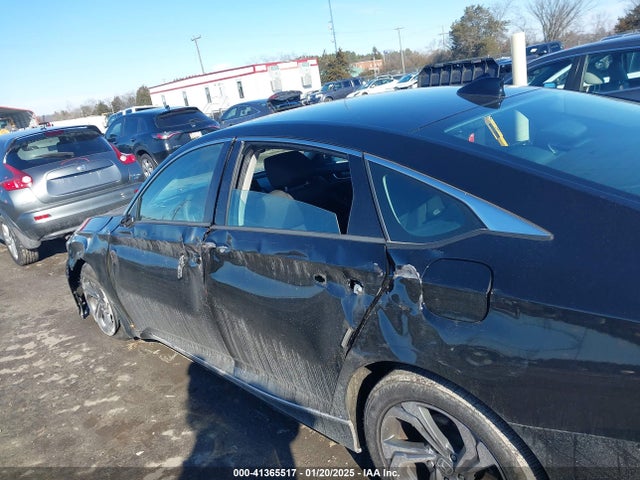 Honda ACCORD EX 2018 1HGCV1F42JA211048 Image 6