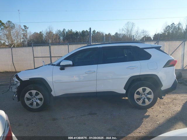Toyota RAV4 LE 2020 2T3K1RFV1LC061534 Image 15