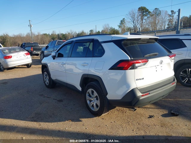 Toyota RAV4 LE 2020 2T3K1RFV1LC061534 Image 3
