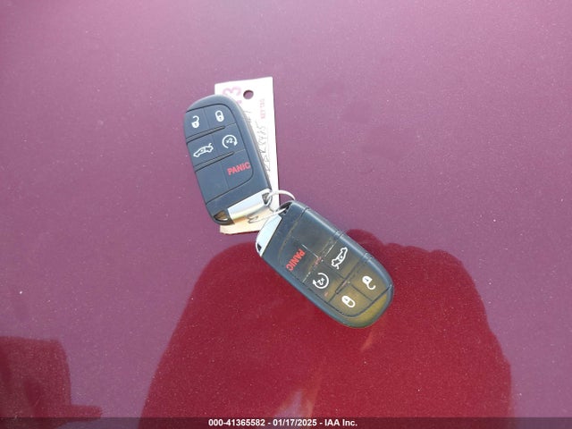 2C3CDZJG0NH109437 Dodge Challenger Gt