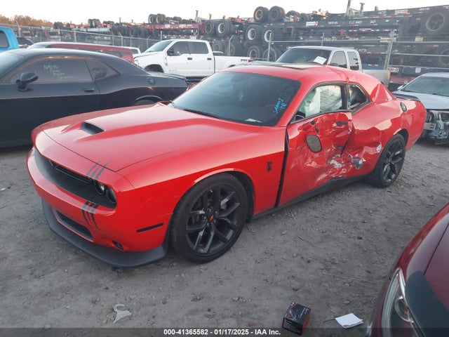 2C3CDZJG0NH109437 Dodge Challenger Gt
