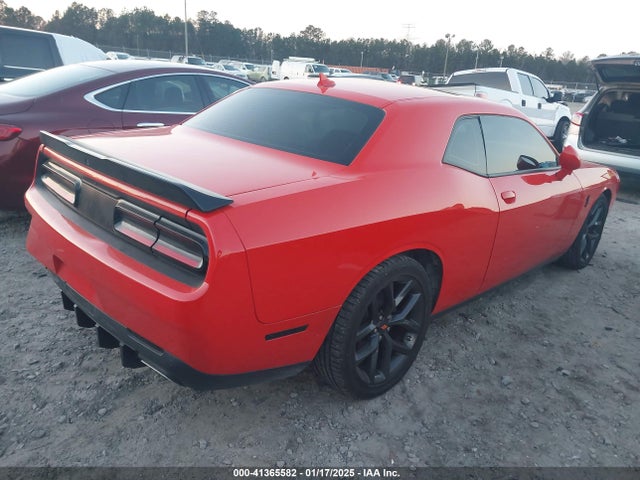 2C3CDZJG0NH109437 Dodge Challenger Gt