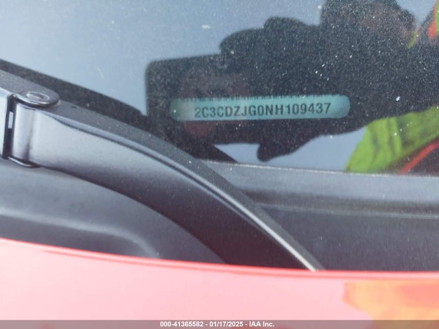 2C3CDZJG0NH109437 Dodge Challenger Gt