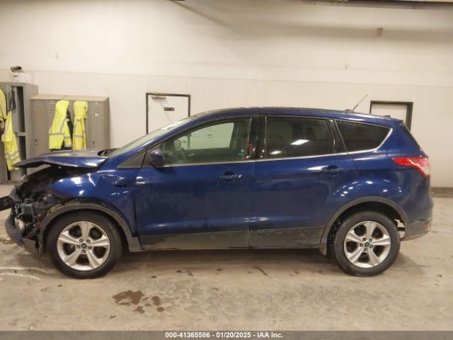 1FMCU9GX1EUD19721 Ford ESCAPE SE