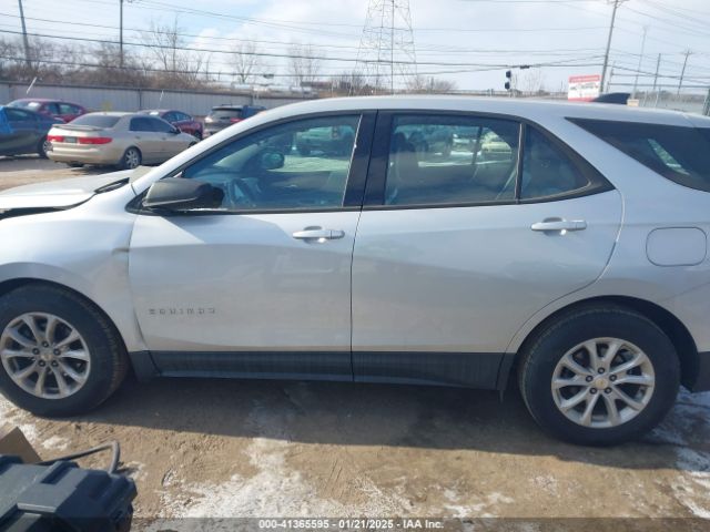 2GNAXHEV4J6333143 Chevrolet EQUINOX LS