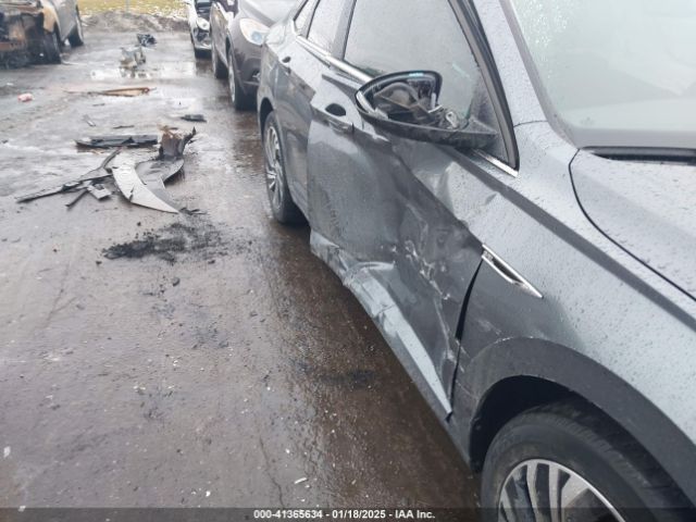 3VWG57BU9LM091180 Volkswagen Jetta 1.4t Sel Premium