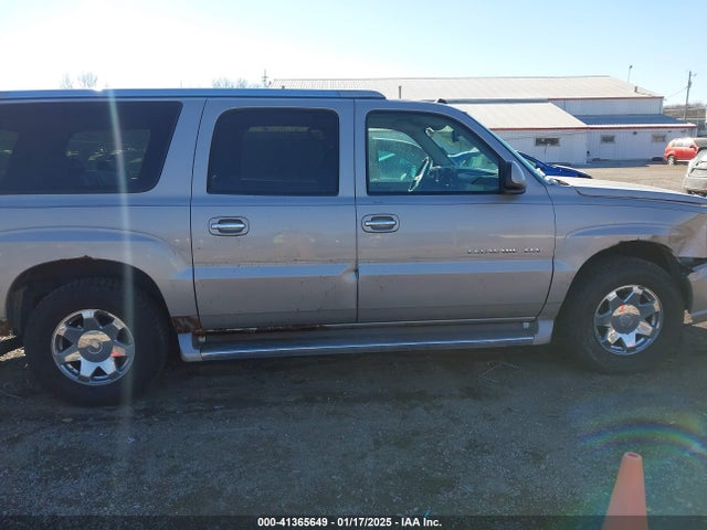 2005 CADILLAC ESCALADE ESV 3GYFK66N65G192080 Photo 4