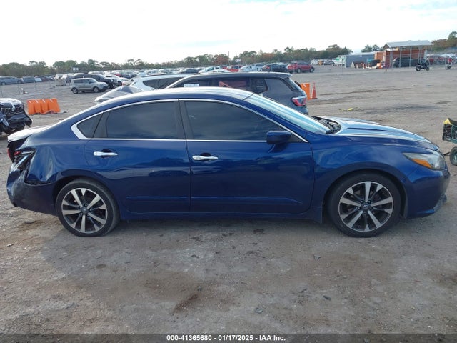 Nissan Altima 2.5 Sr 2017 1N4AL3AP8HC120928 Image 13