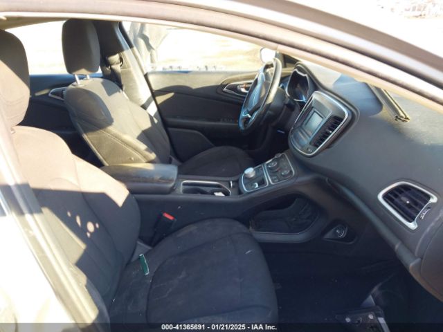 2016 CHRYSLER 200 1C3CCCAB9GN159591 Photo 4
