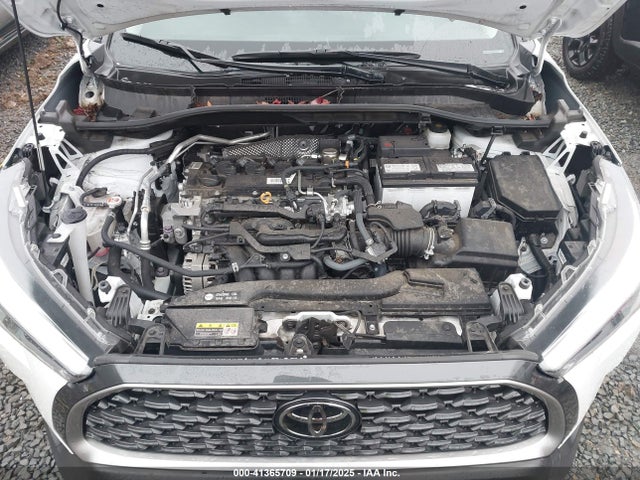 7MUEAABG1NV023607 Toyota Corolla Cross Xle