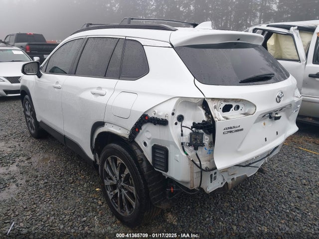 7MUEAABG1NV023607 Toyota Corolla Cross Xle