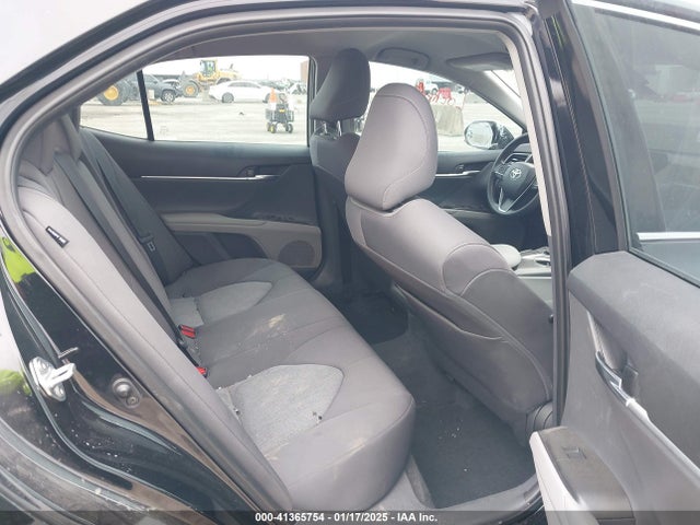 Toyota CAMRY LE 2022 4T1C11AK4NU642099 Image 8