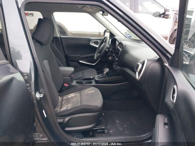 KNDJ23AU7P7199180 KIA SOUL LX
