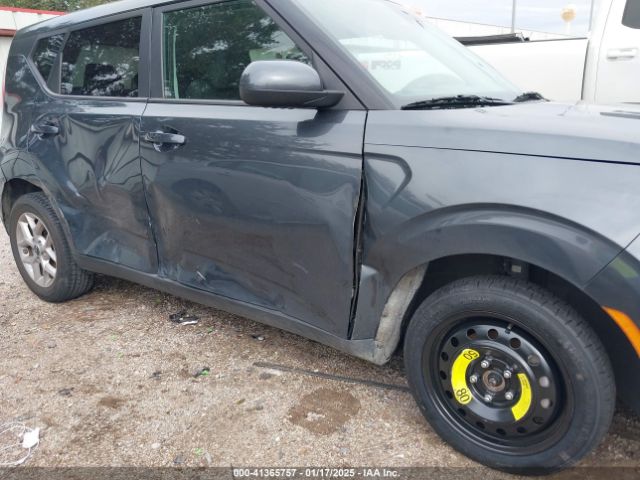 KNDJ23AU7P7199180 KIA SOUL LX