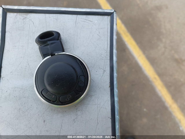 2012 MINI COOPER WMWSU3C53CT542862 Photo 10