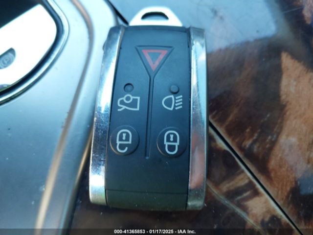 2009 JAGUAR XF SAJWA05B39HR28869 Photo 10