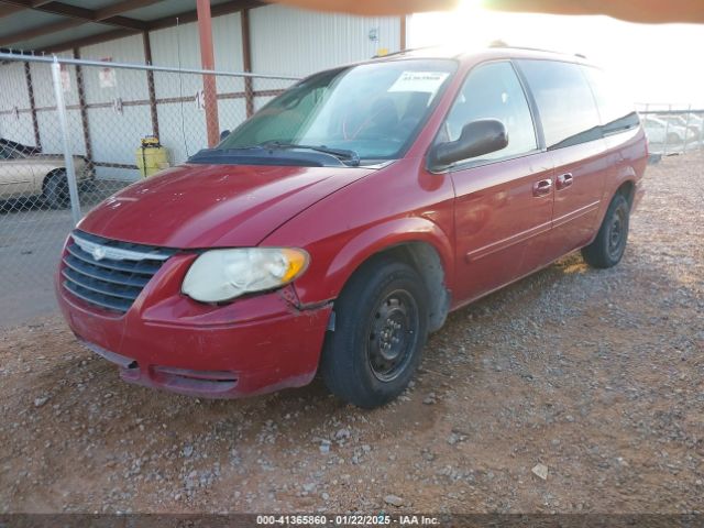 2005 CHRYSLER TOWN & COUNTRY 2C4GP44R45R241616 Photo 1