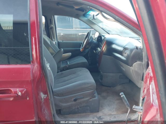 2005 CHRYSLER TOWN & COUNTRY 2C4GP44R45R241616 Photo 4