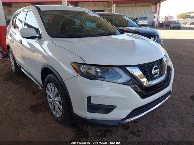 Nissan ROGUE S 2017 JN8AT2MT3HW136549 Image 1