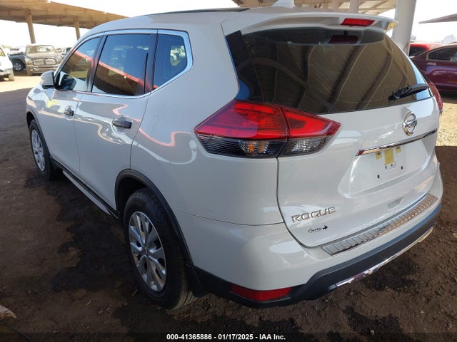 Nissan ROGUE S 2017 JN8AT2MT3HW136549 Image 3
