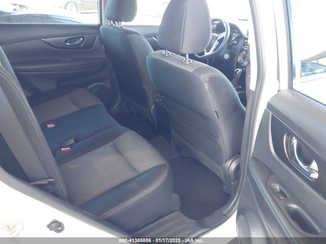 Nissan ROGUE S 2017 JN8AT2MT3HW136549 Image 8