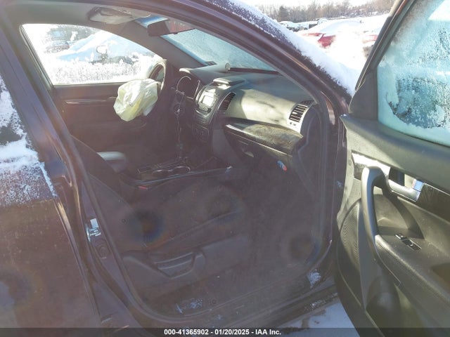 KIA SORENTO LX 2014 5XYKT3A68EG428369 Image 5