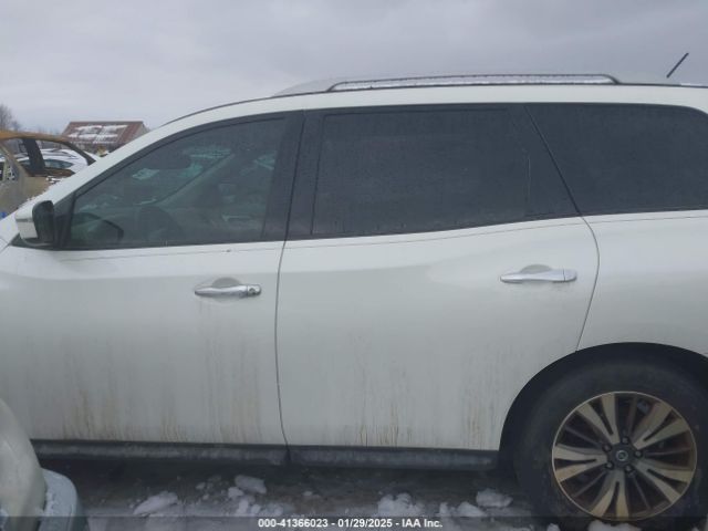 5N1DR2MN3HC609338 Nissan Pathfinder Sv