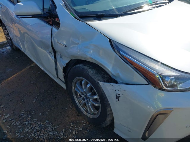 Toyota Prius Xle Awd-e 2020 JTDL9RFU5L3014612 Image 18