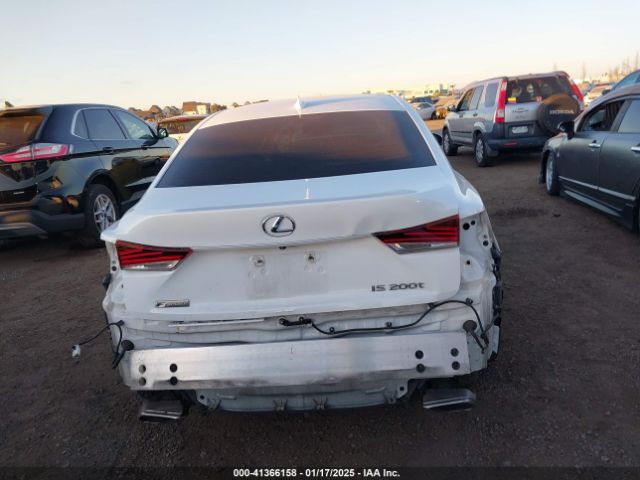 JTHBA1D29H5053591 Lexus IS