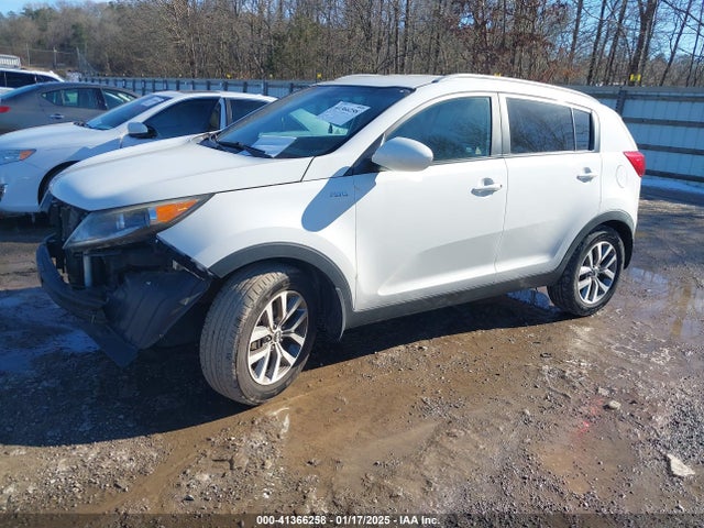 KIA Sportage Lx 2016 KNDPBCAC2G7869025 Image 2