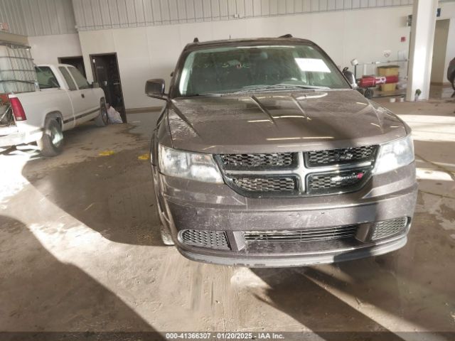 3C4PDCAB1JT519745 Dodge JOURNEY SE