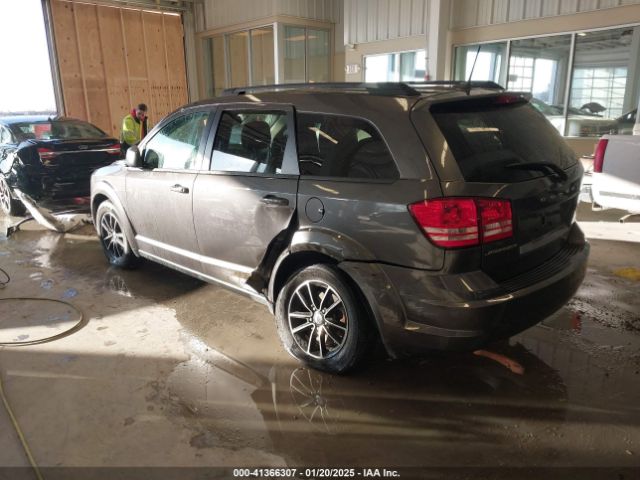 3C4PDCAB1JT519745 Dodge JOURNEY SE