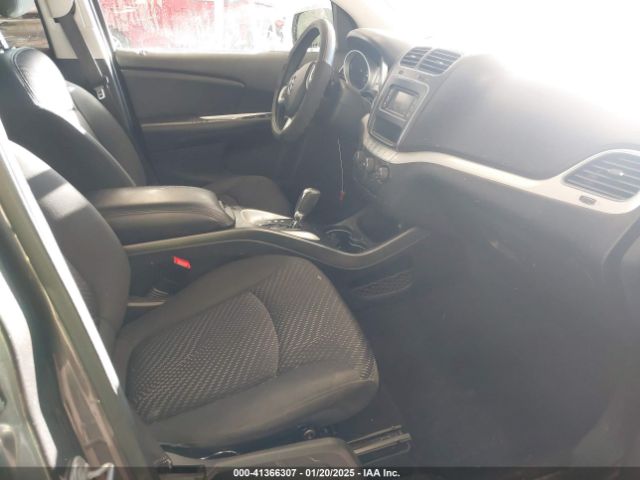 3C4PDCAB1JT519745 Dodge JOURNEY SE