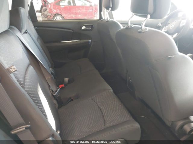 3C4PDCAB1JT519745 Dodge JOURNEY SE
