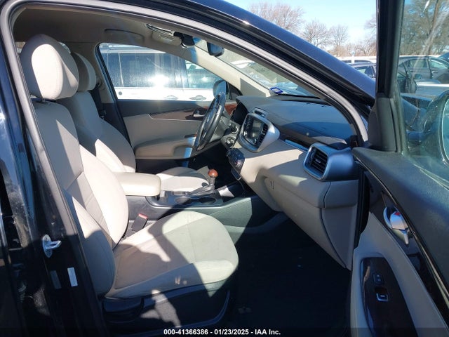 5XYPG4A39JG342455 KIA Sorento 2.4l Lx