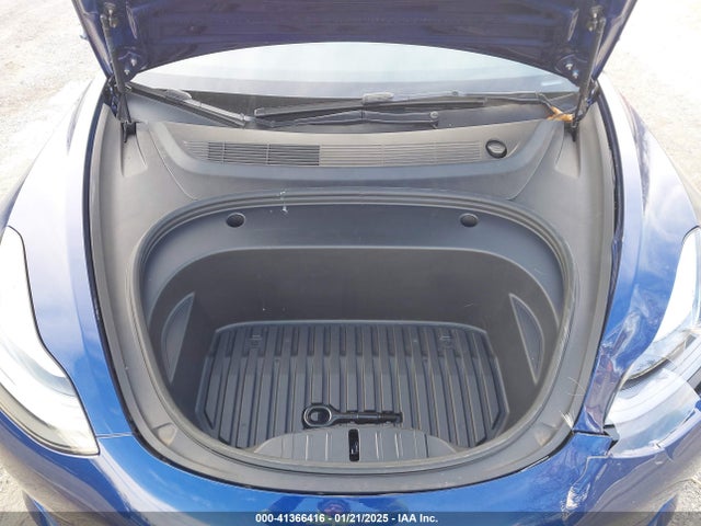 2023 TESLA MODEL 3 5YJ3E1EA6PF472270 Photo 9