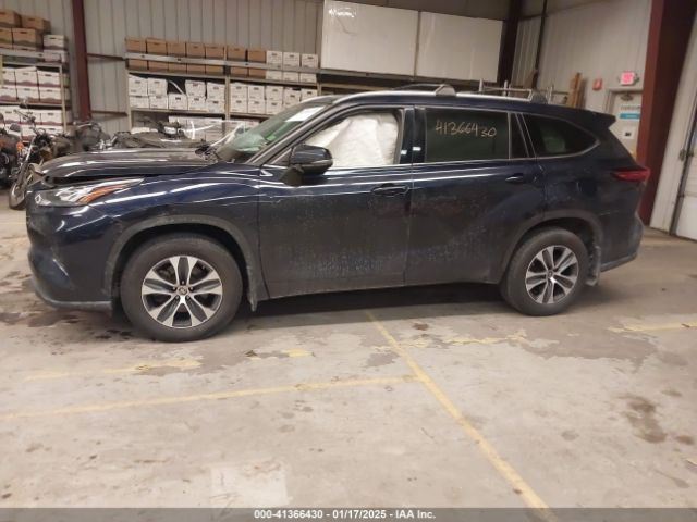 5TDGZRBH3LS519783 Toyota Highlander Xle