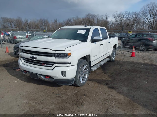 3GCUKSEC3HG113717 Chevrolet Silverado 1500 2lz