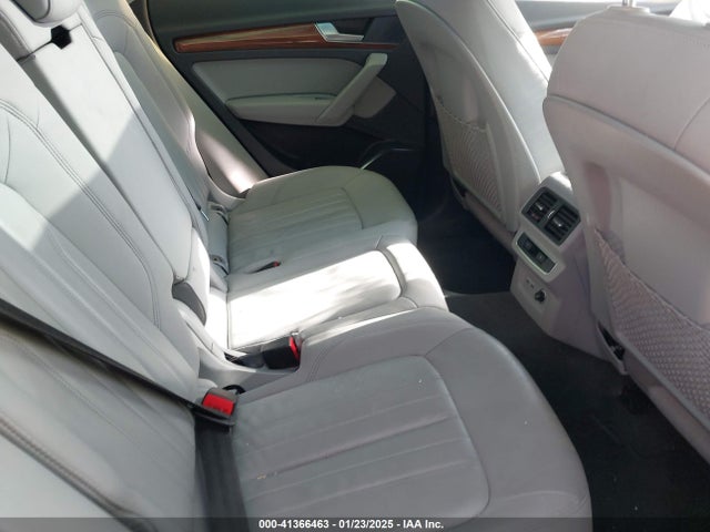 Продажа на аукционе авто 2021 Audi Q5 Premium 45 Tfsi Quattro S Tronic, vin: WA1AAAFY4M2102863, номер лота: 41366463