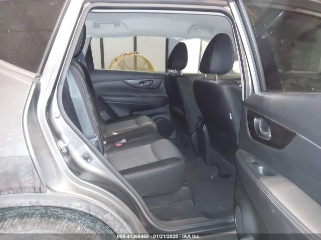 JN8AT2MV1KW398143 Nissan ROGUE SV