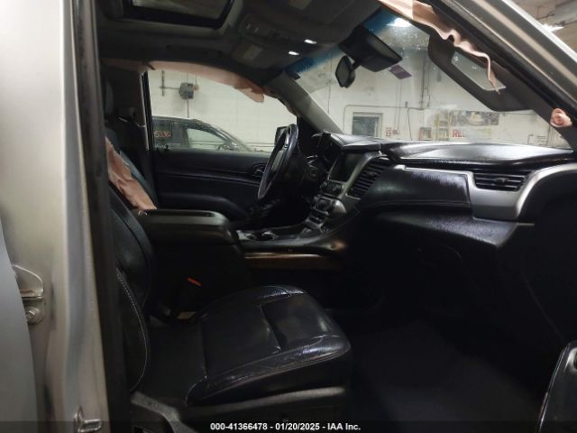 1GNSKHKC4KR289284 Chevrolet Suburban Lt