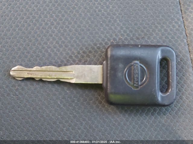 3N6CM0KN1KK696239 Nissan Nv200 S