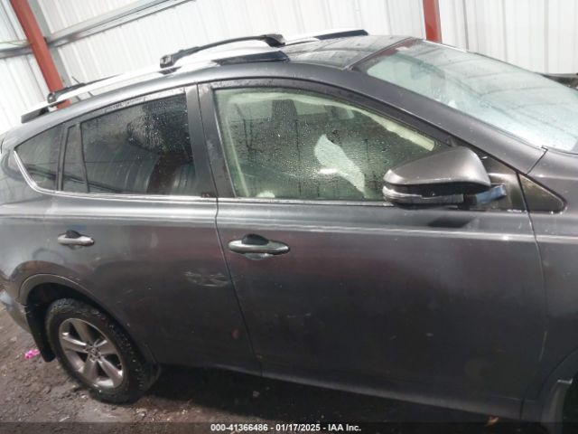 JTMWFREV2FD058842 Toyota Rav4 Xle