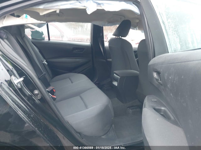 5YFB4MDE7PP009580 Toyota COROLLA LE