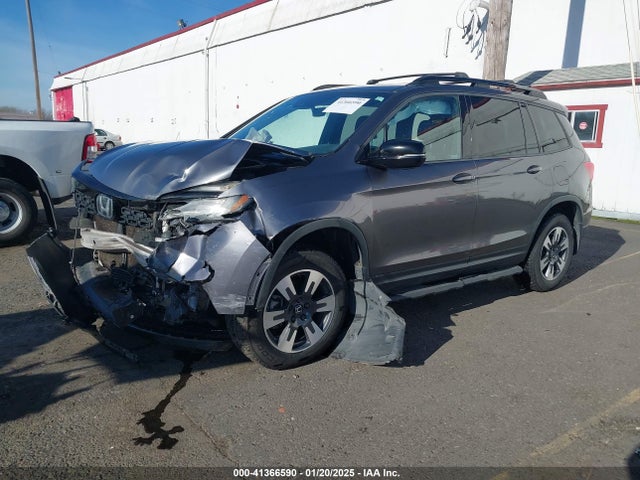 Honda Passport Elite 2019 5FNYF8H03KB007307 Image 2