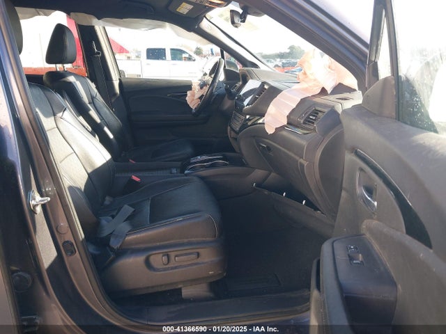 Honda Passport Elite 2019 5FNYF8H03KB007307 Image 5