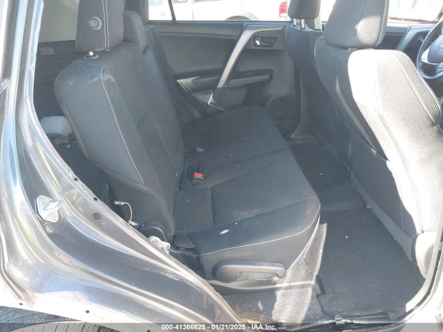 Toyota Rav4 Xle 2016 2T3RFREV3GW469216 Image 8