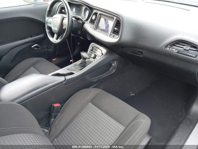Dodge Challenger Sxt 2020 2C3CDZAG6LH214917 Image 5