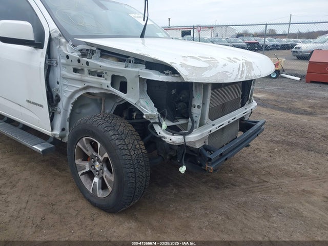 1GCGTDEN8K1157483 Chevrolet Colorado Z71
